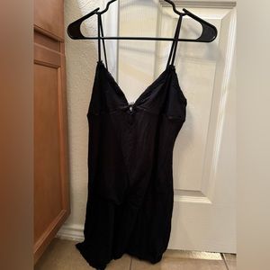 Old Navy slip, size S